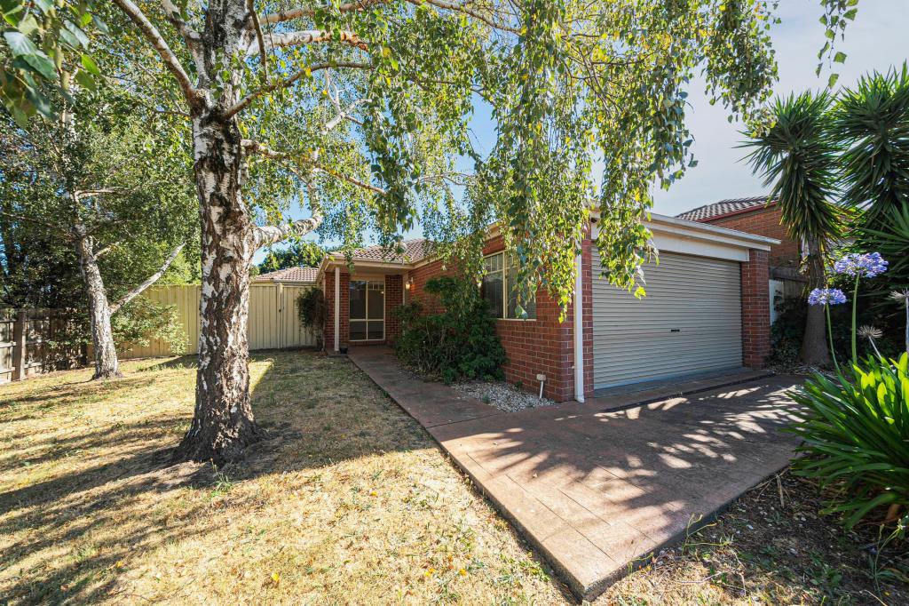 2 Vivienne Way, Berwick, VIC 3806