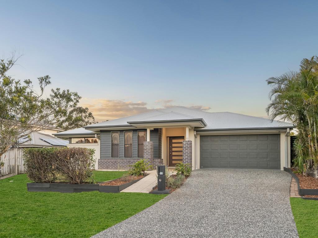 12 Rivergum Dr, Eatons Hill, QLD 4037