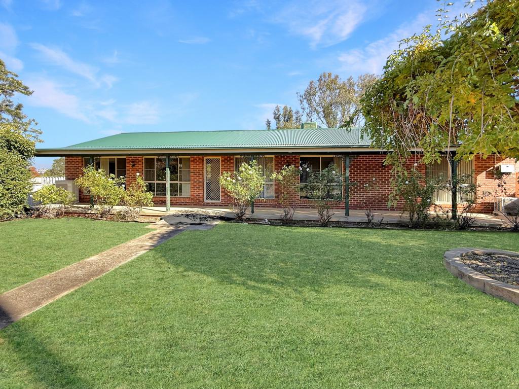 25 Derby St, Harden, NSW 2587
