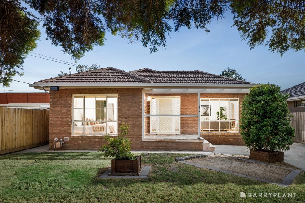 106 HALL ST, SUNSHINE WEST, VIC 3020