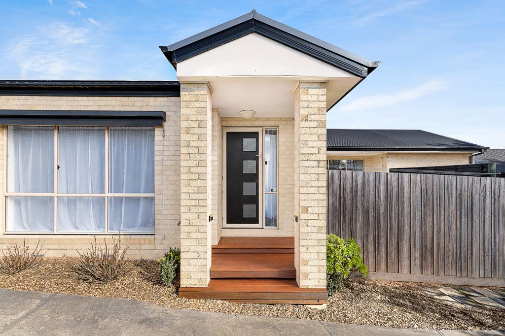 2/15 Warrandyte Rd, Langwarrin, VIC 3910