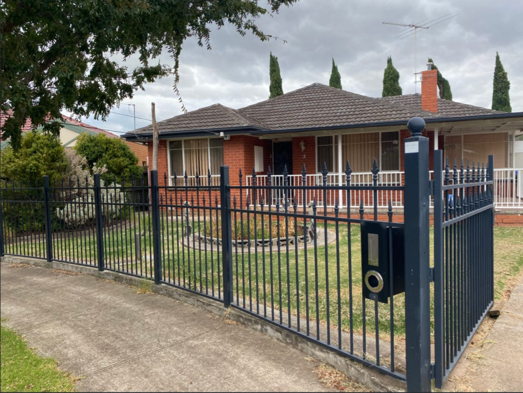 3 Diss Ct, St Albans, VIC 3021