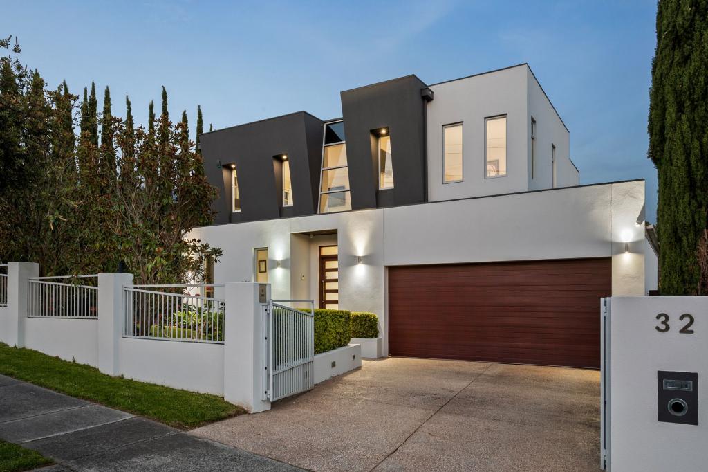 32 Morton Rd, Burwood, VIC 3125