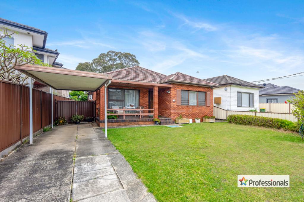 15 Angus Cres, Yagoona, NSW 2199