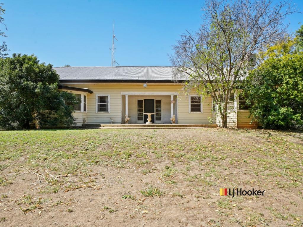 1883 Burroway Rd, Narromine, NSW 2821