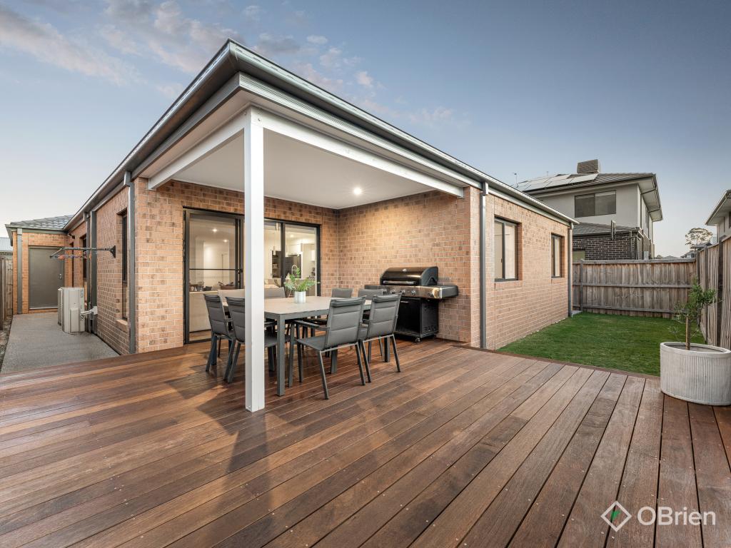 3 Putter Rd, Cranbourne, VIC 3977