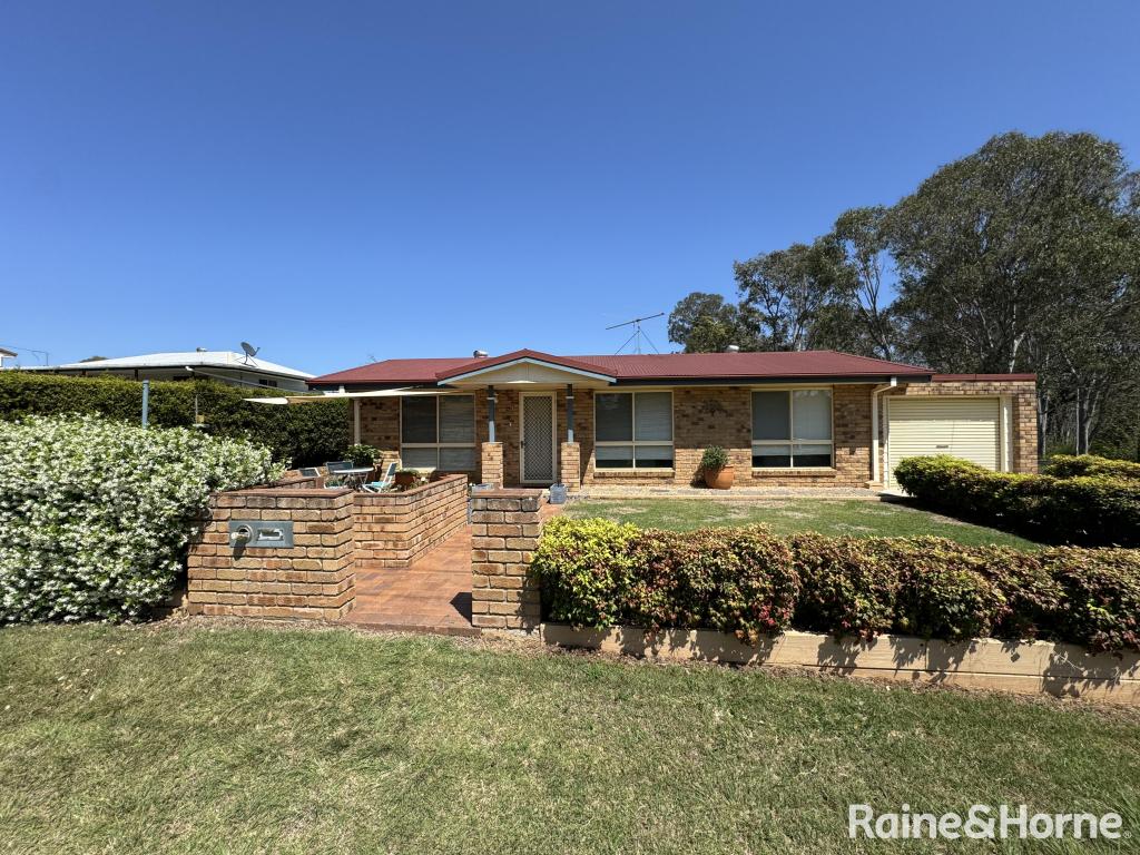 53 Normanby St, Nanango, QLD 4615