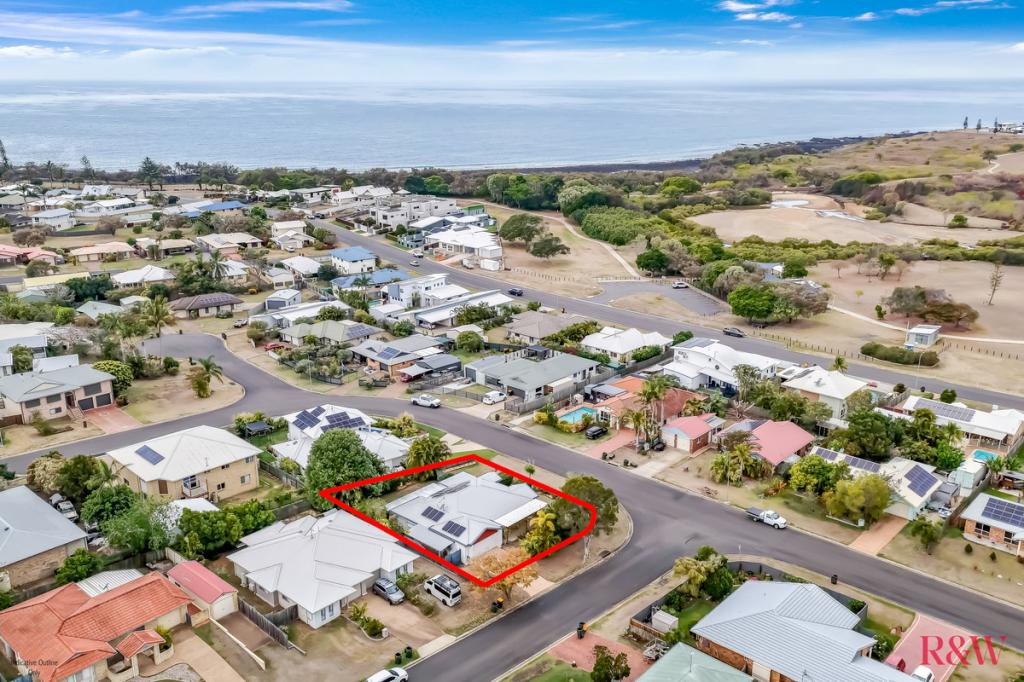 24 SOLANDER ST, BARGARA, QLD 4670