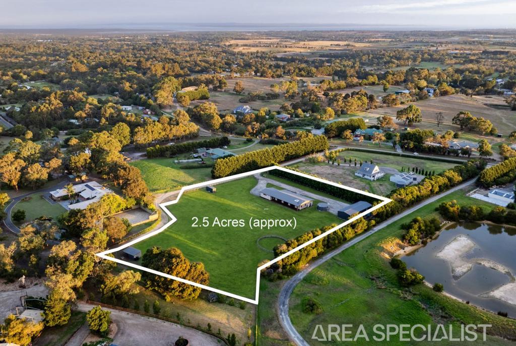 95a Highfield Dr, Langwarrin South, VIC 3911