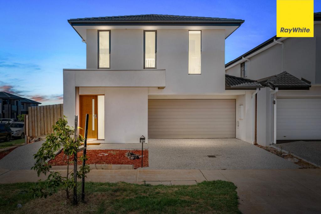 16 MALUA RD, BONNIE BROOK, VIC 3335