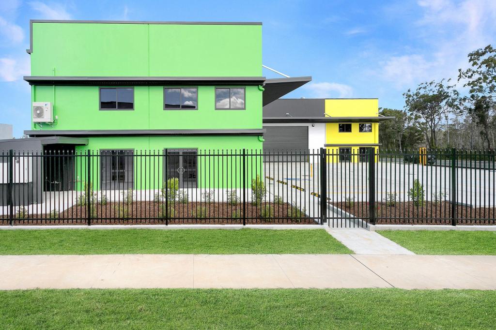 2 Barr Rd, Caboolture, QLD 4510