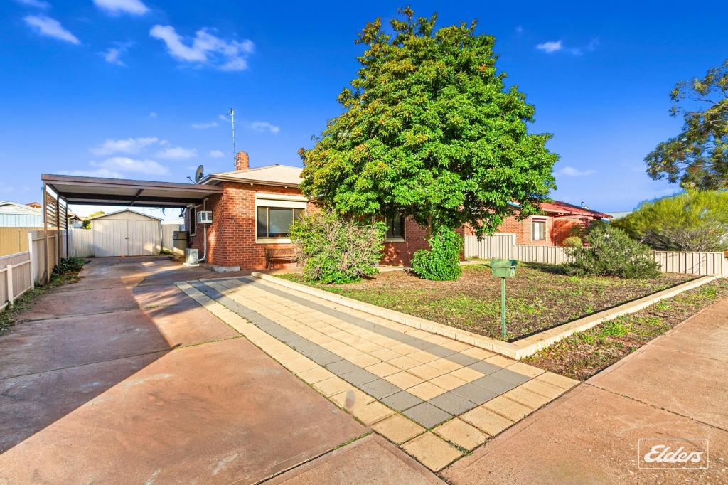 4 MCINTOSH ST, WHYALLA PLAYFORD, SA 5600