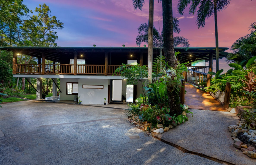 57 Ocean View Rd, Killaloe, QLD 4877