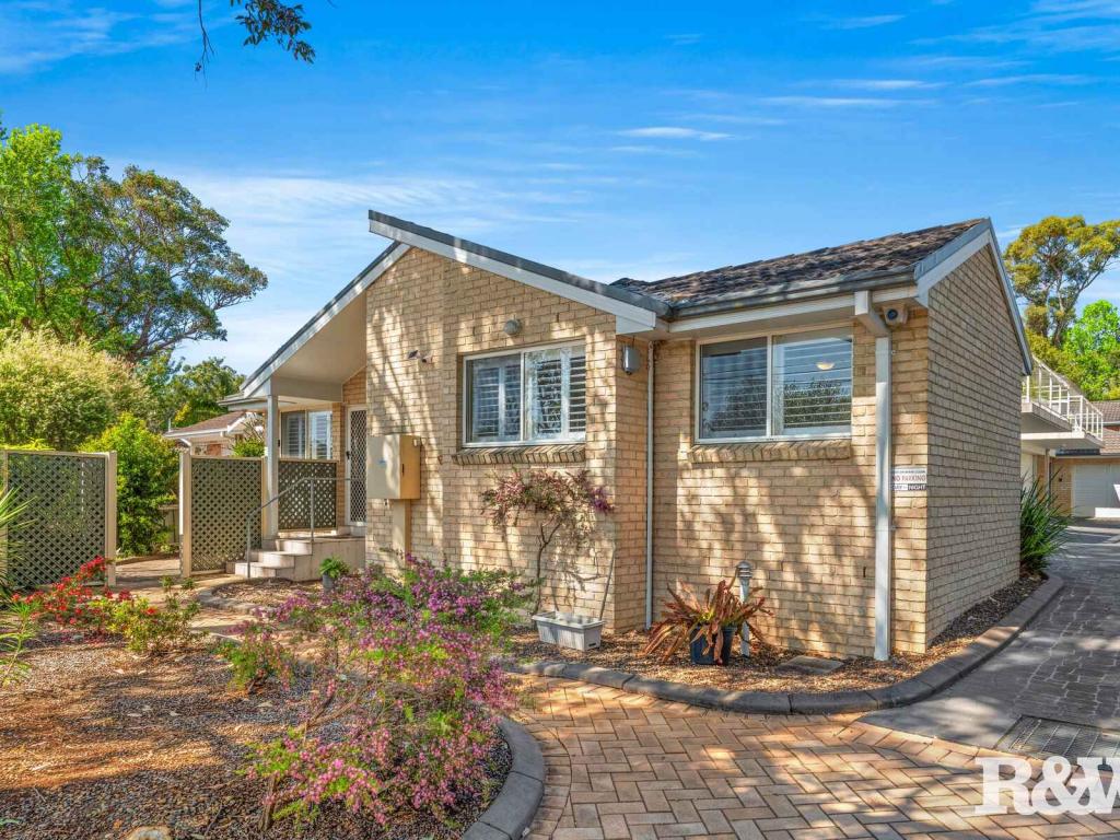 1/227 Brisbane Water Dr, Point Clare, NSW 2250