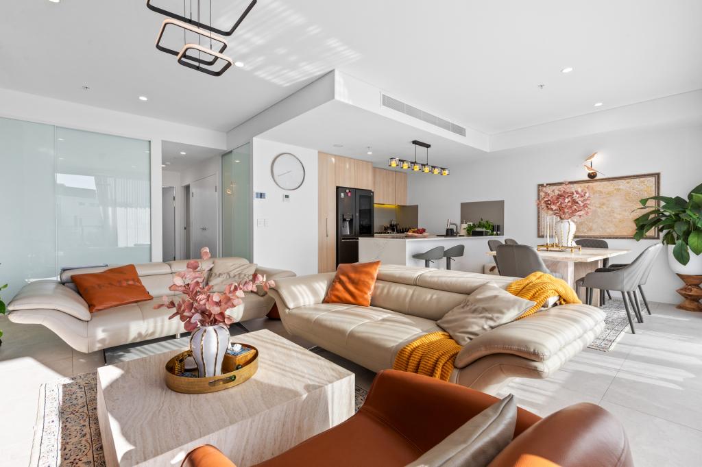 708/25 Dawes Ave, Castle Hill, NSW 2154