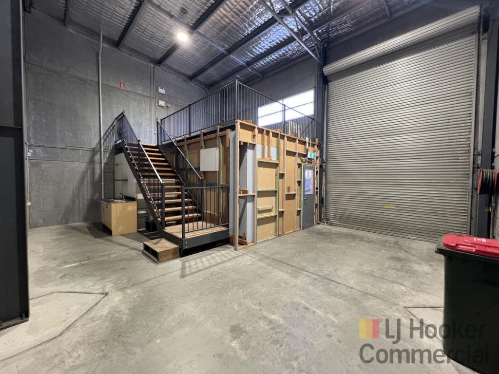 7/5 Joule Pl, Tuggerah, NSW 2259