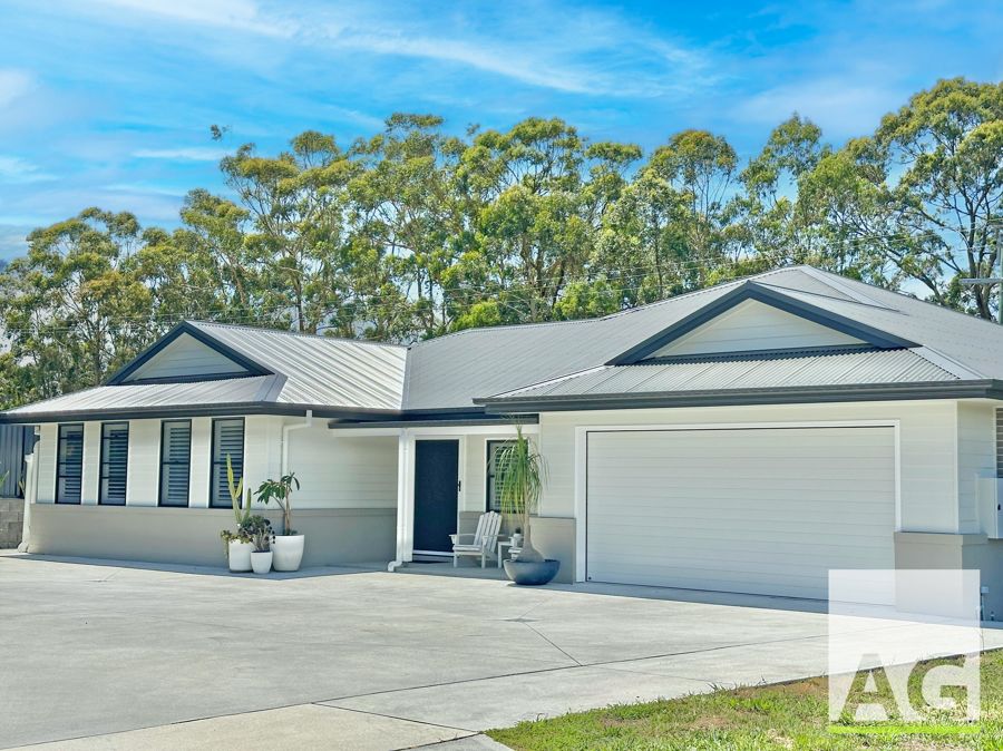 6 Lillypilly Ct, Black Head, NSW 2430