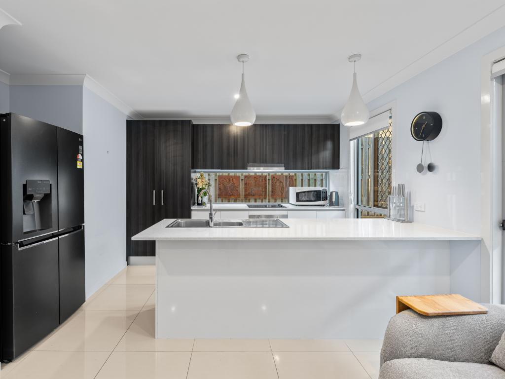 2/178 Old Northern Rd, Everton Park, QLD 4053