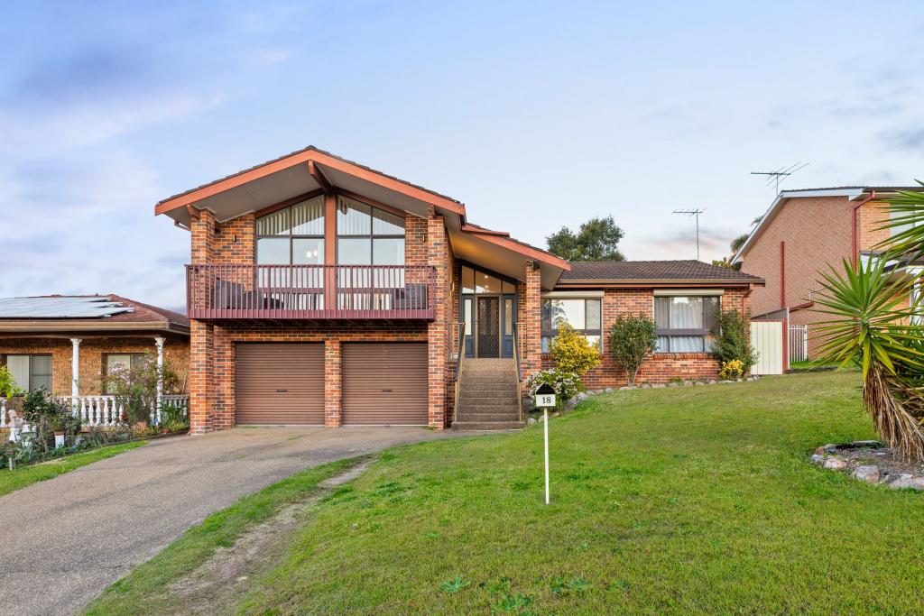 18 Black Cl, Illawong, NSW 2234