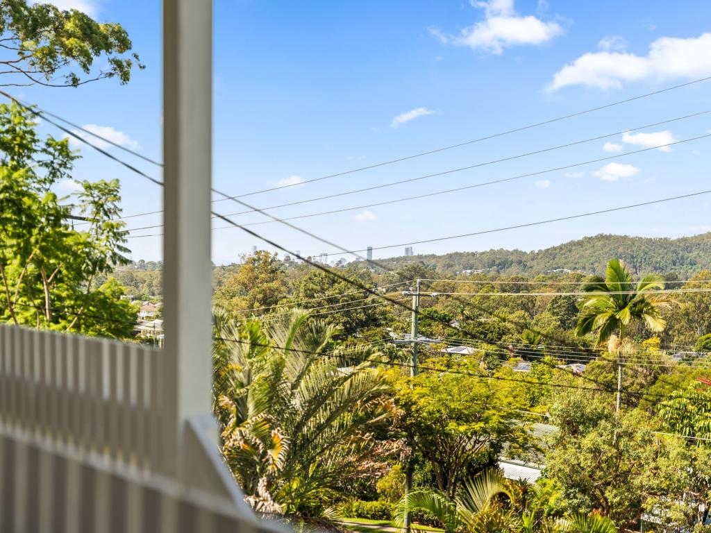 202 Patricks Rd, Ferny Hills, QLD 4055