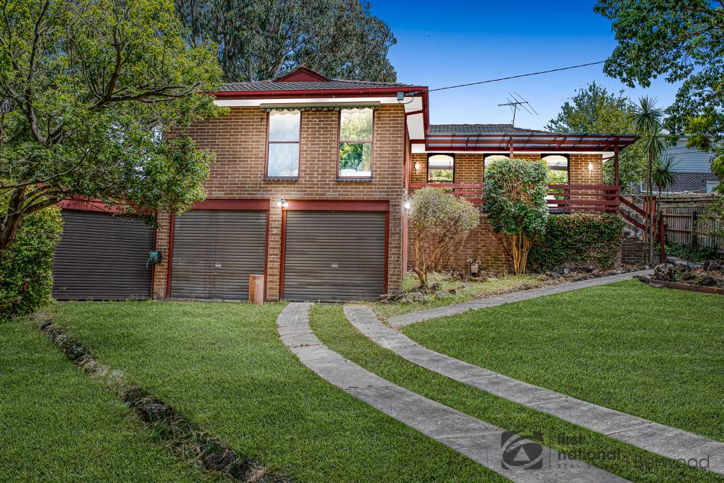 3 Maralinga Tce, Mooroolbark, VIC 3138