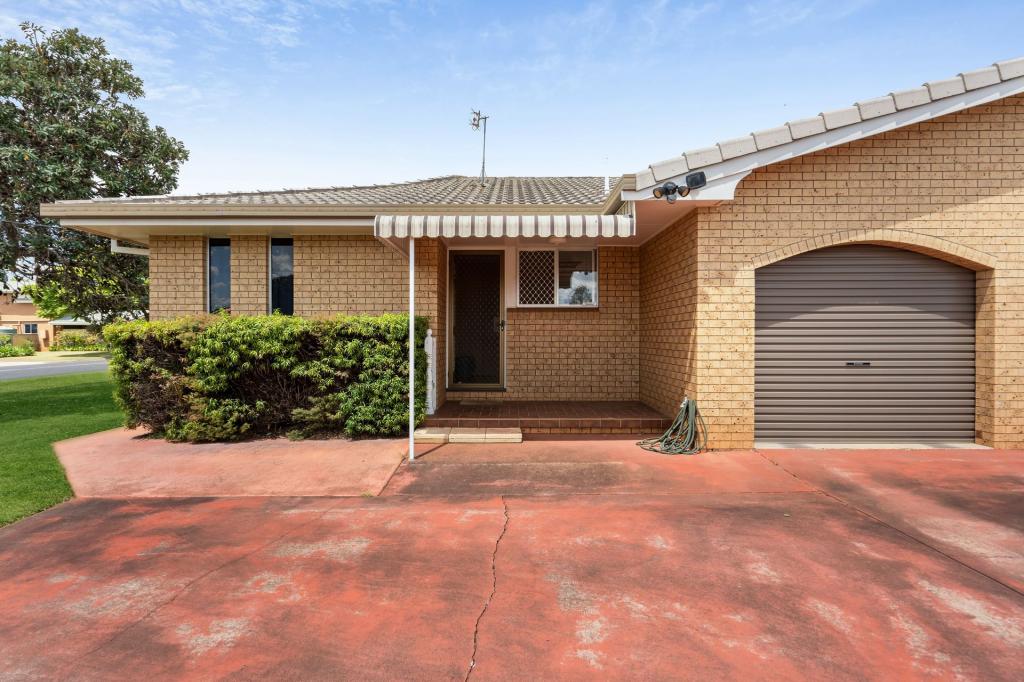 1/30 Arabian St, Harristown, QLD 4350