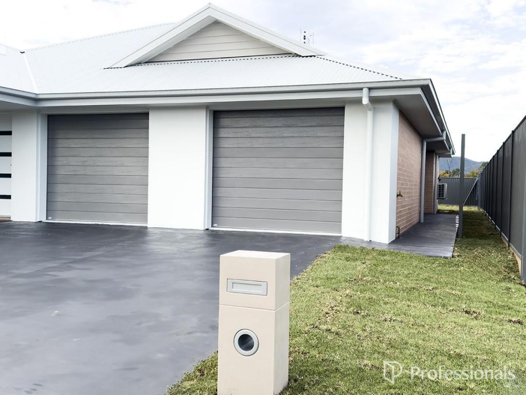 2/25 Wattle St, Kootingal, NSW 2352