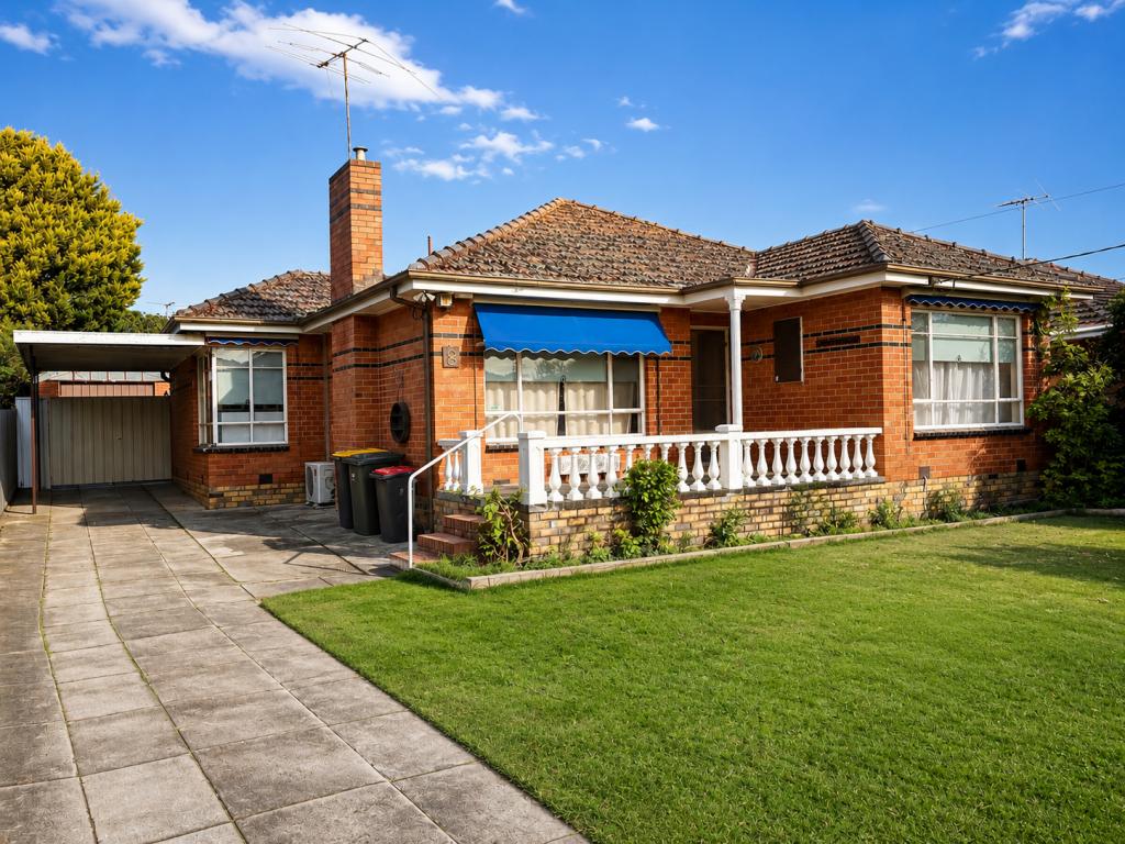 8 Dundee Ave, Chadstone, VIC 3148