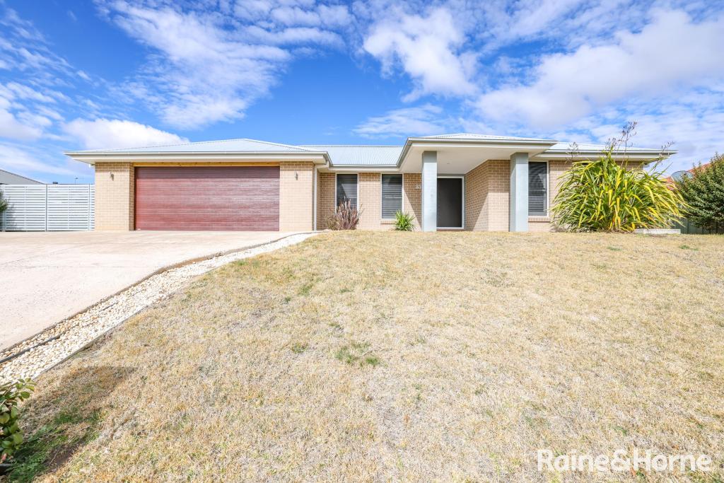 33 Emerald Dr, Kelso, NSW 2795