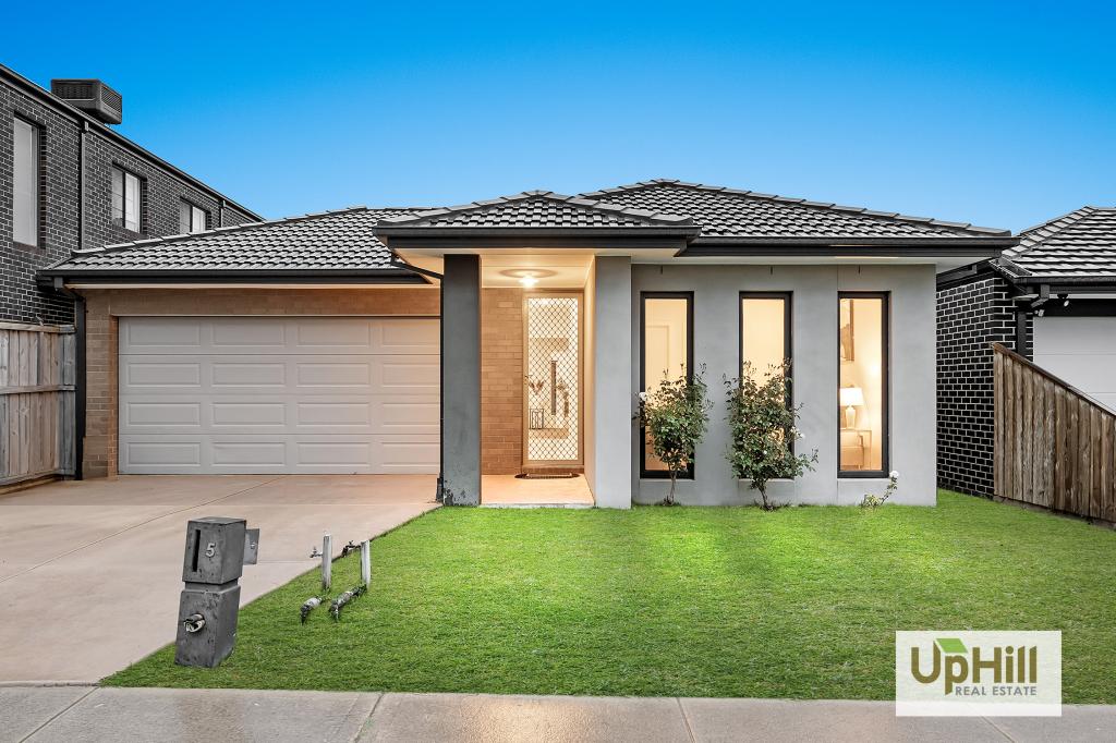 5 Ethan Tce, Cranbourne East, VIC 3977