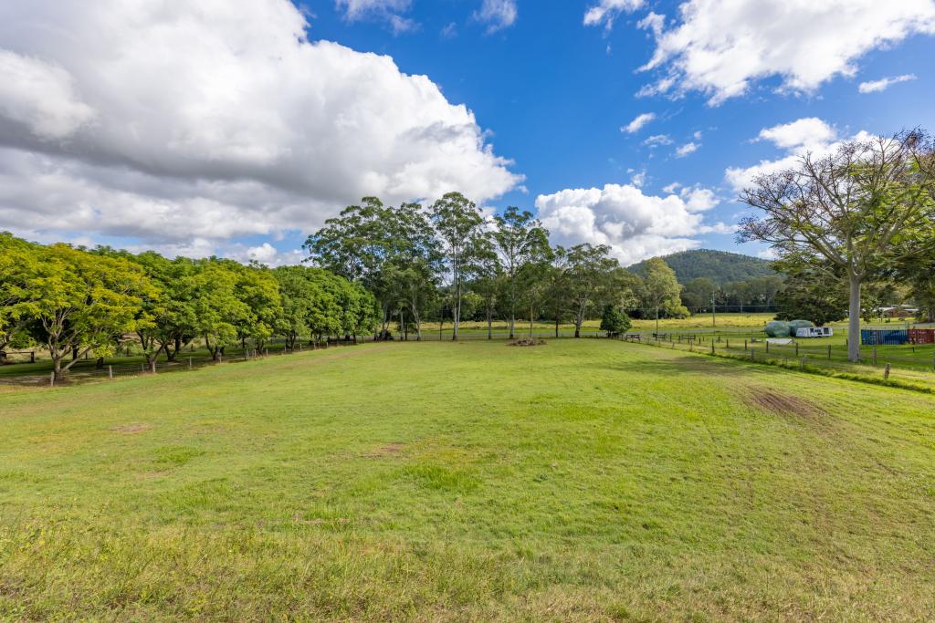 450 Mount Kilcoy Rd, Mount Kilcoy, QLD 4515