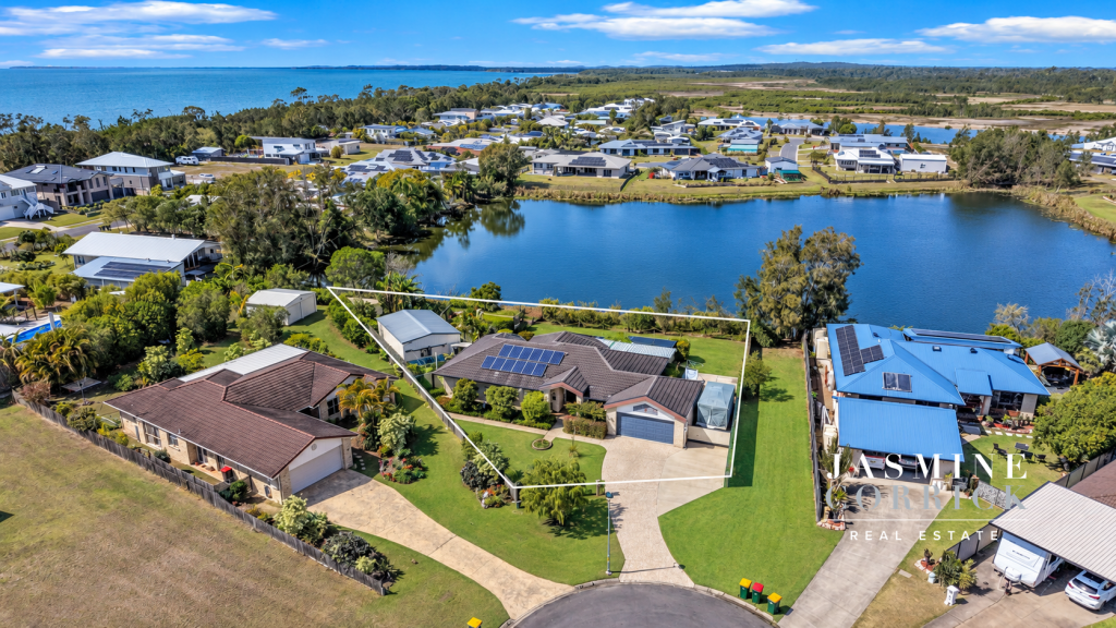 20 BENTWOOD ST, BURRUM HEADS, QLD 4659