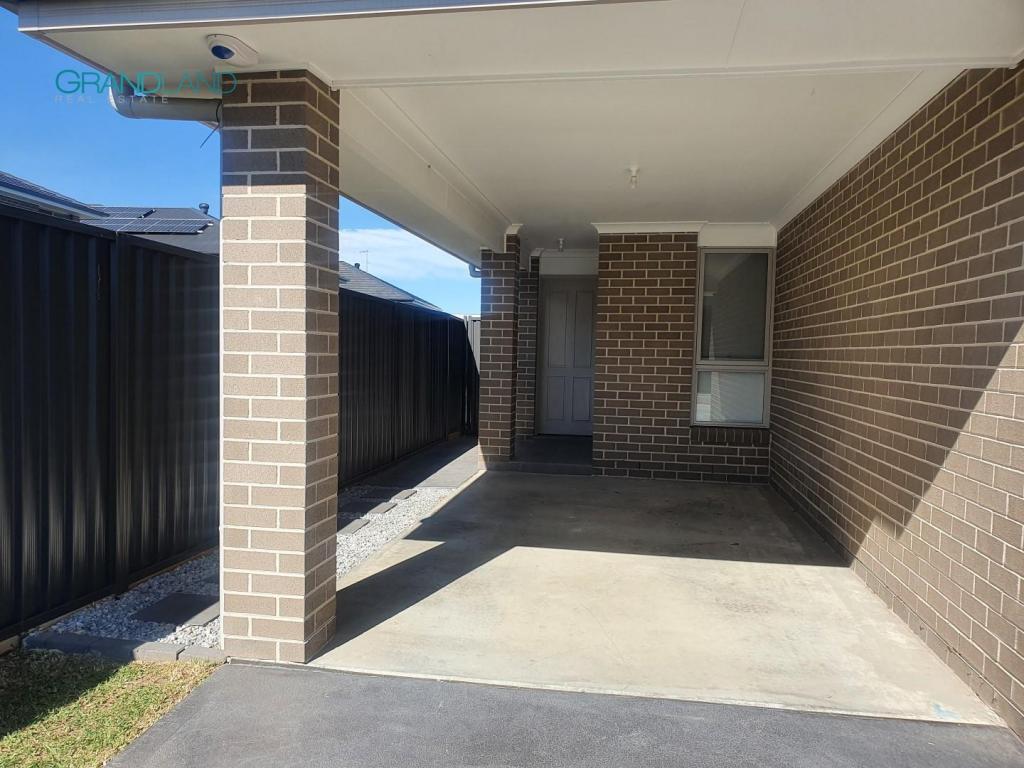 4a Somme Ave, Edmondson Park, NSW 2174