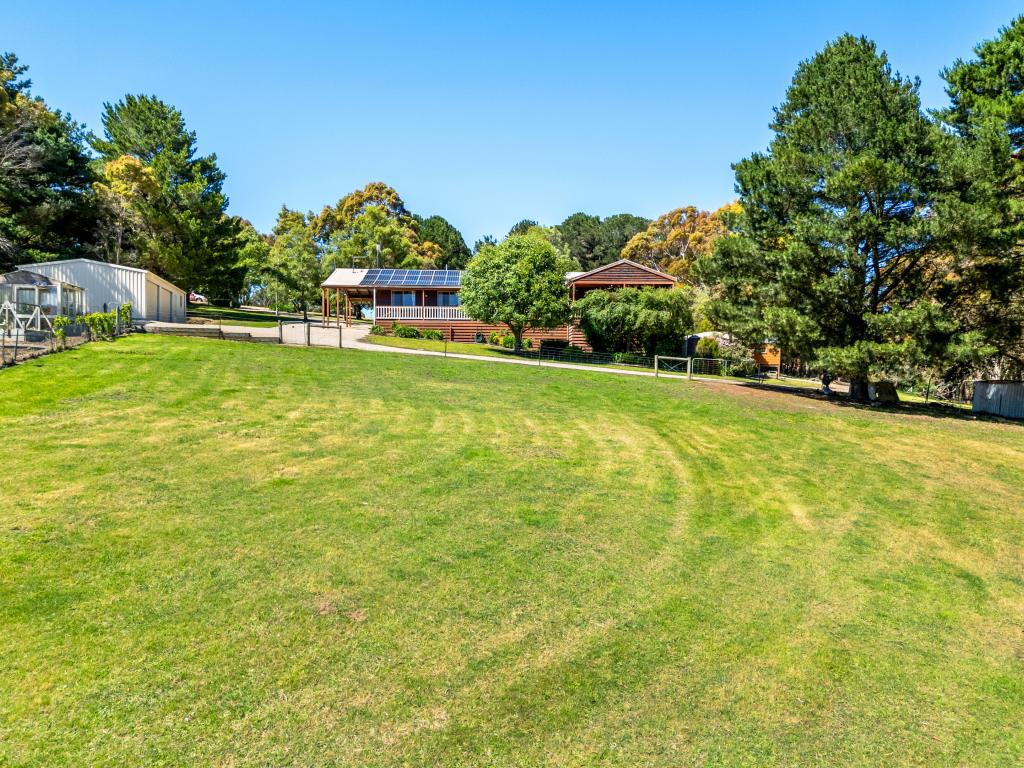 35 Mcintoshs Lane, Mount Egerton, VIC 3352