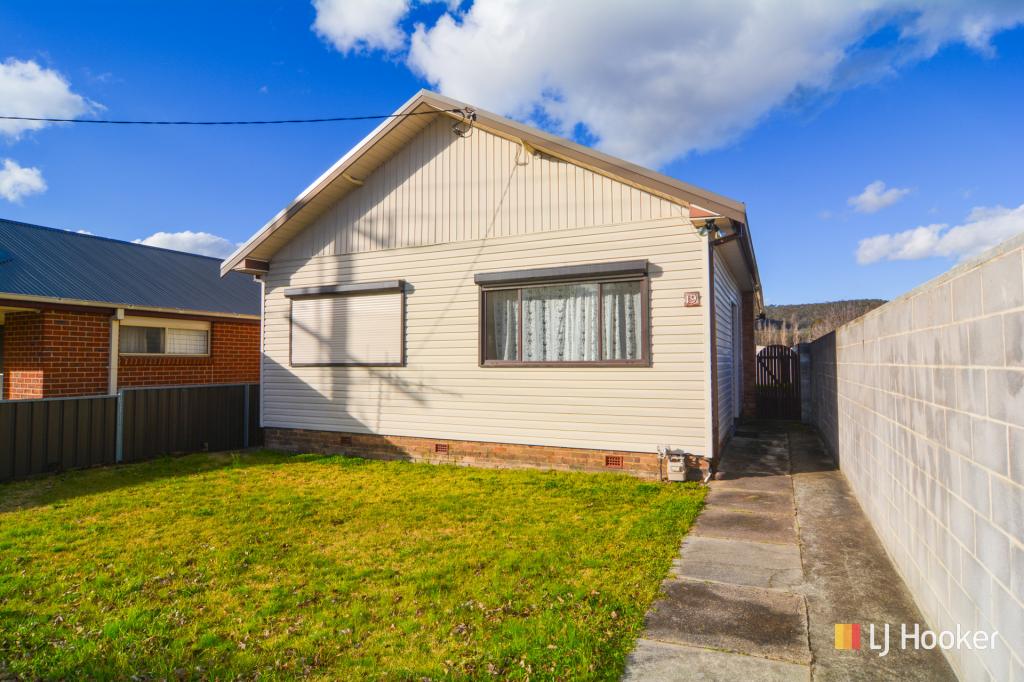 19 Tank St, Lithgow, NSW 2790