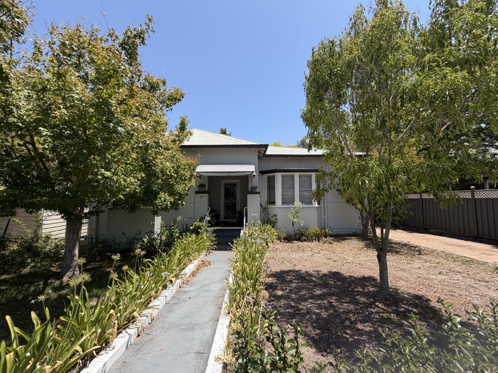 75 Guernsey St, Scone, NSW 2337