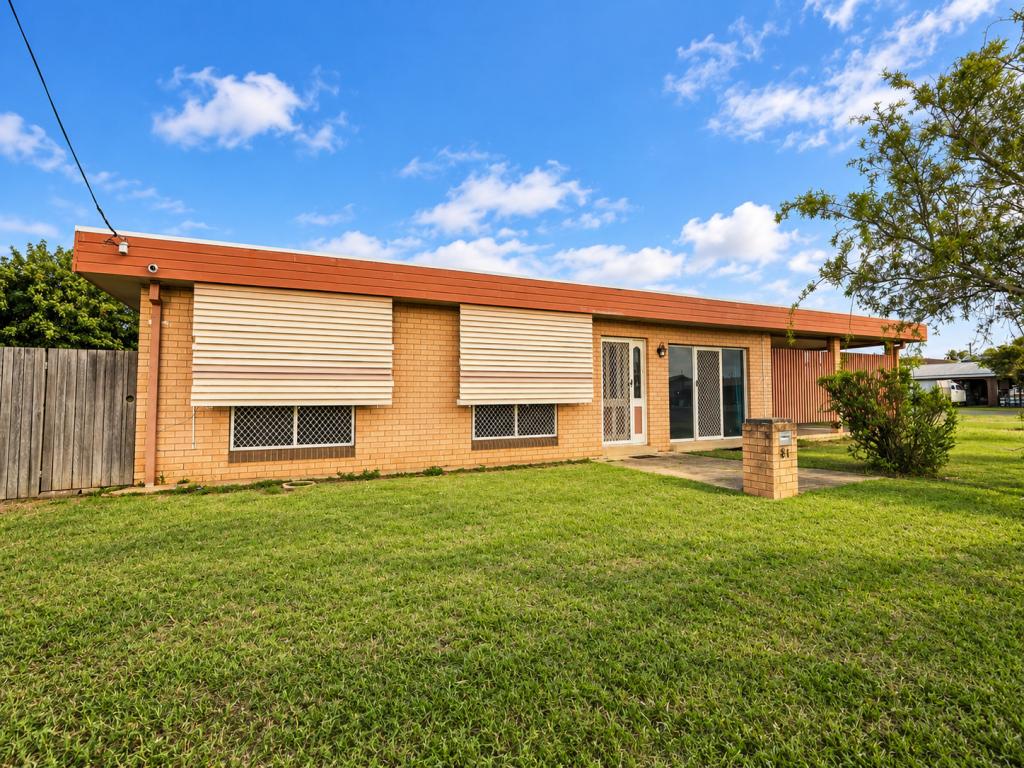 31 Scotton St, Kepnock, QLD 4670
