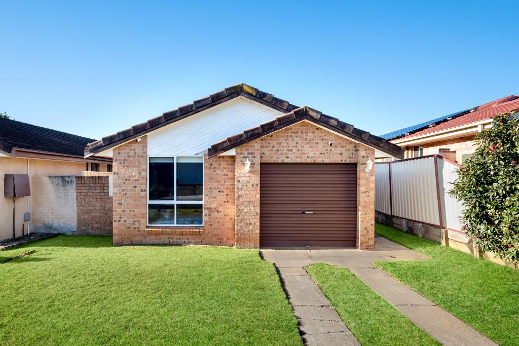 28b Sebastian Ave, Rosemeadow, NSW 2560