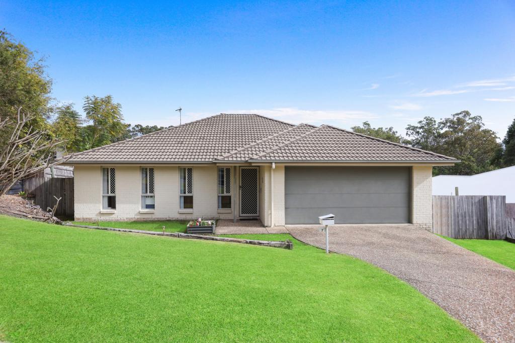 7 Catalunya Ct, Oxenford, QLD 4210
