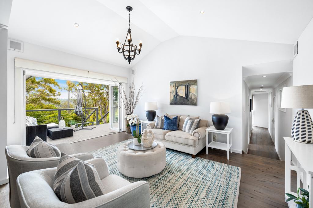 10 GLENELG PL, ST IVES CHASE, NSW 2075