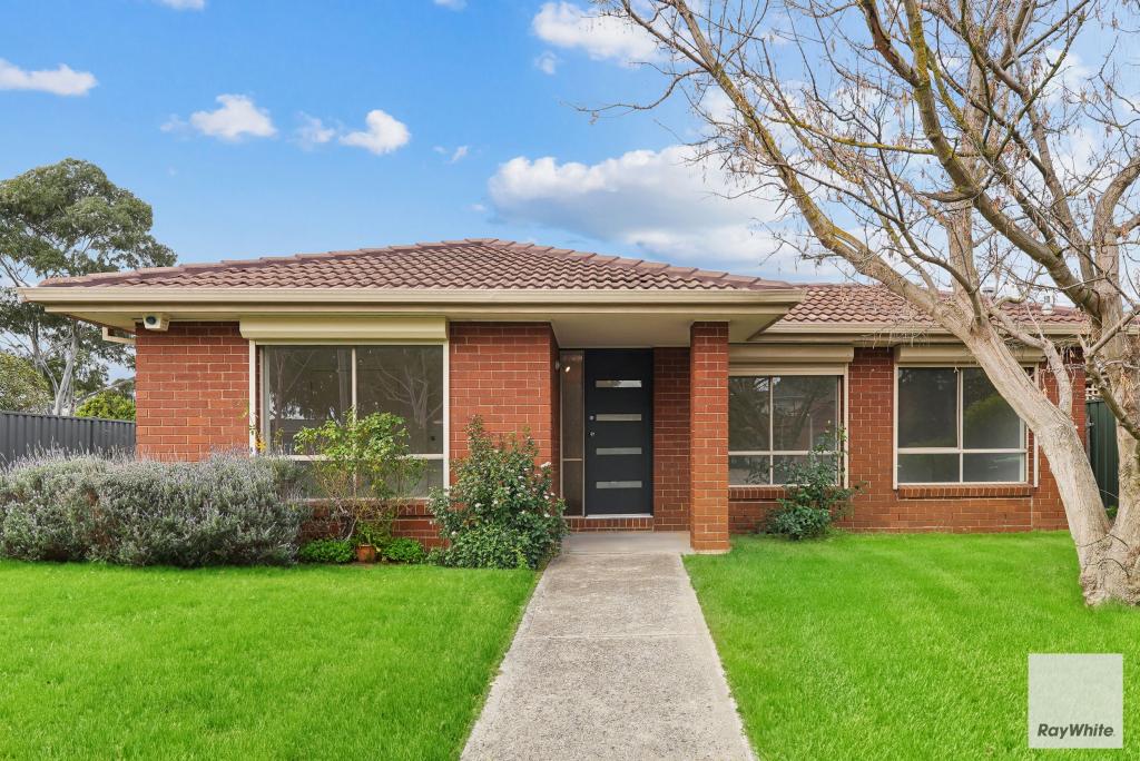 1 WOKING ST, CRAIGIEBURN, VIC 3064