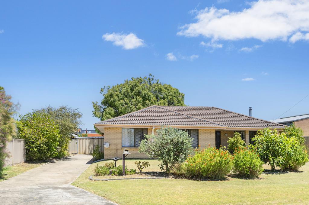 35 Jolliffe St, West Busselton, WA 6280