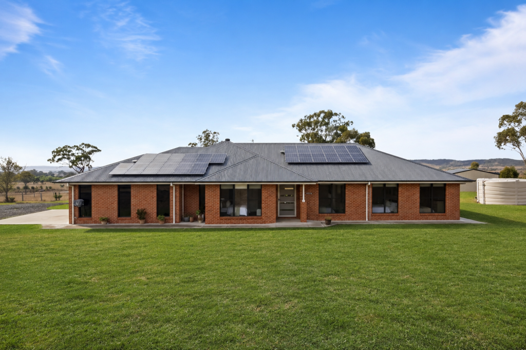 13b Grey Gum Rd, Denman, NSW 2328