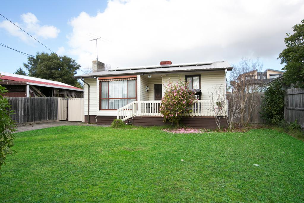 25 Cuthbert Rd, Reservoir, VIC 3073