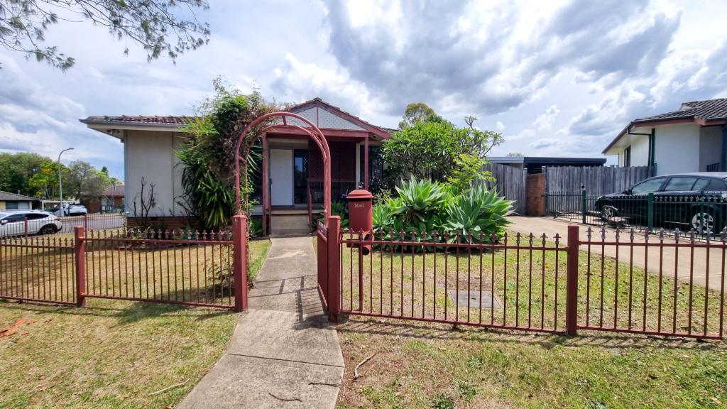 1 Wanganella Way, Airds, NSW 2560