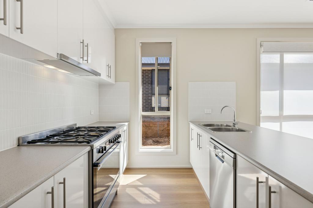 63 Westwood Cct, Strathalbyn, SA 5255