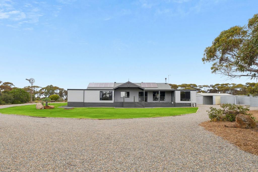 164 MARTIN RD, MURRAY BRIDGE SOUTH, SA 5253