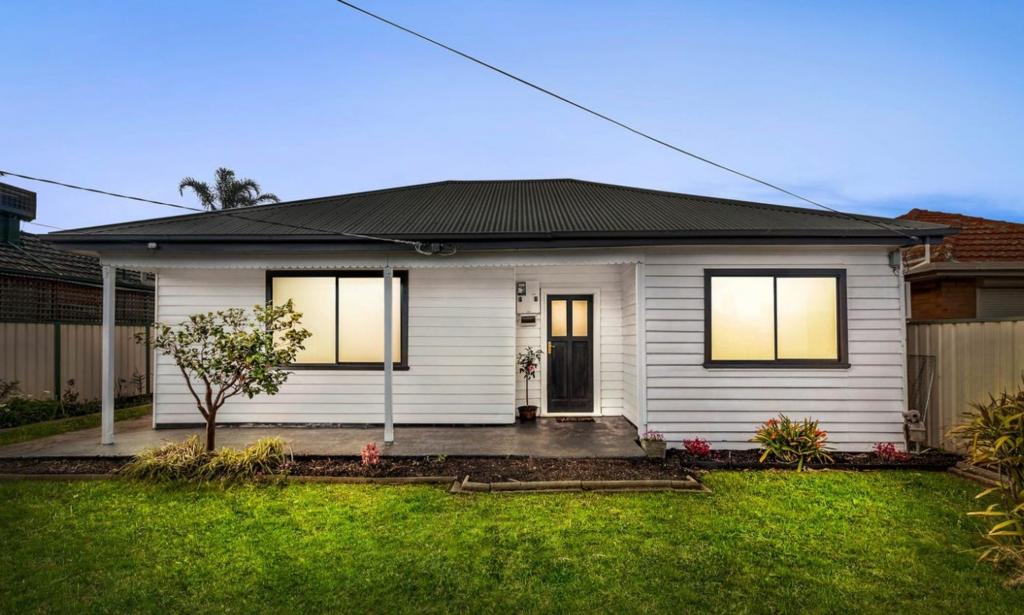 130 SUSPENSION ST, ARDEER, VIC 3022