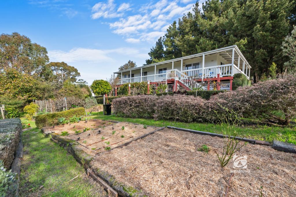 63 Bream Rd, Lake Tyers Beach, VIC 3909