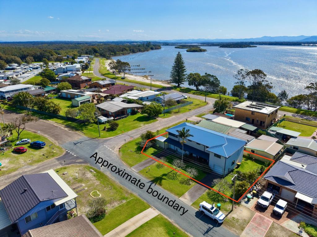 6 Banksia Cl, Manning Point, NSW 2430